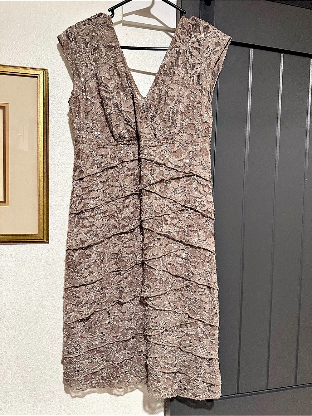R&M Richards Lace Sequin Midi Dress in Brown Size 8 Like New